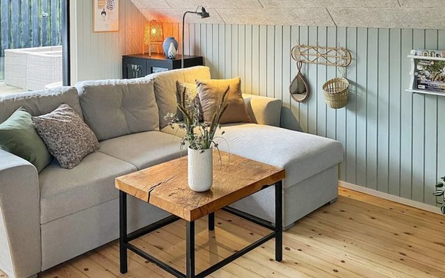 Modern Coastal Retreat in Eno-by Traum