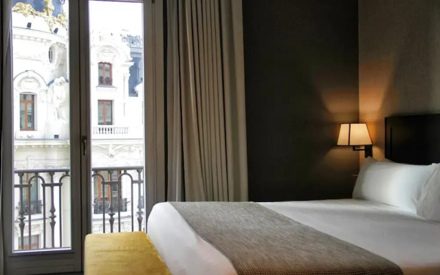The Principal Madrid, Small Luxury s