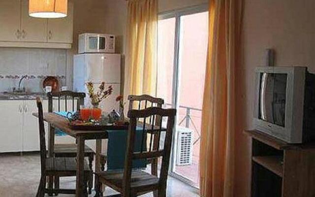 Life Apart Hotel
