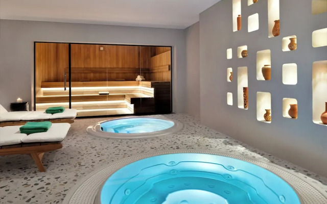 Hotel Indigo Jabal Akhdar Resort & Spa by IHG