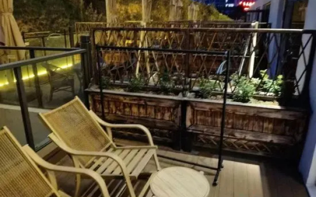 Shenlongjia Shunda Hotel