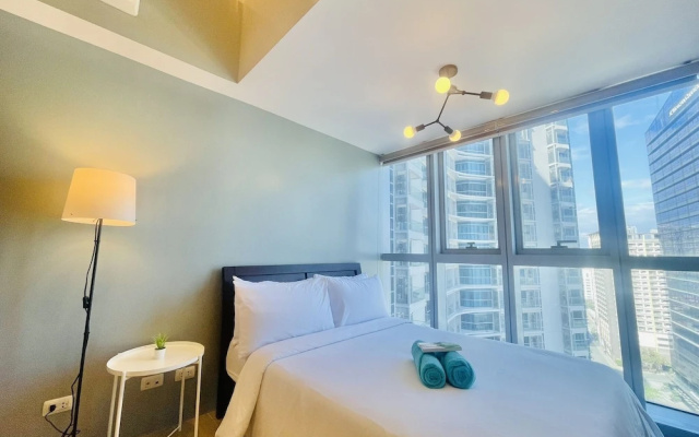 Uptown Parksuites 1