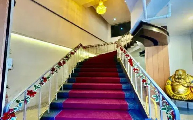 Reddoorz @ Comfy Inn Ermita Manila