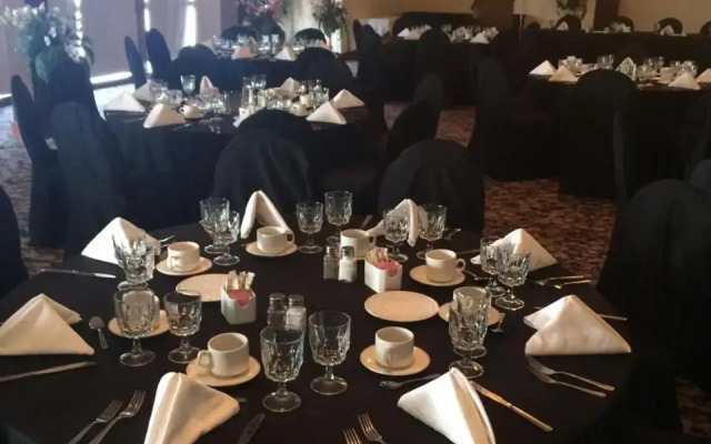 Anchor Inn And Suites
