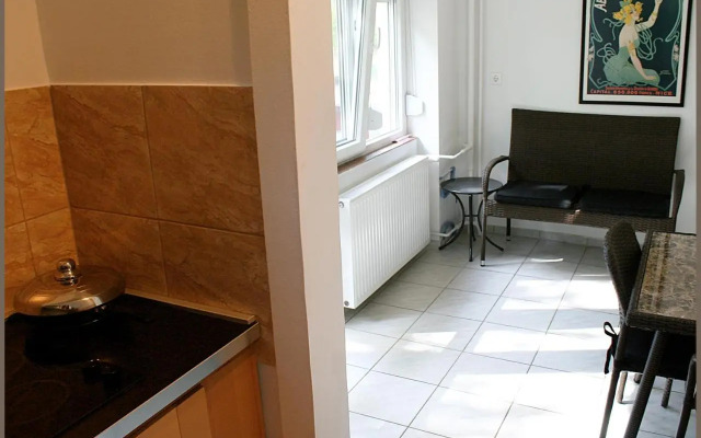 White Quiet Apartment