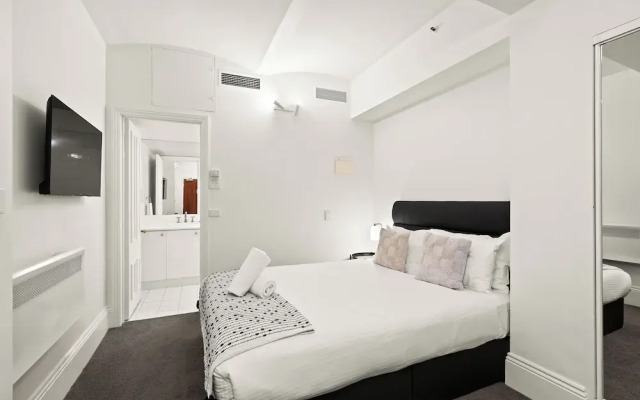 Gordon House Apartments