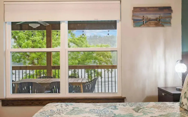 That Lakefront Taneycomo House - Branson