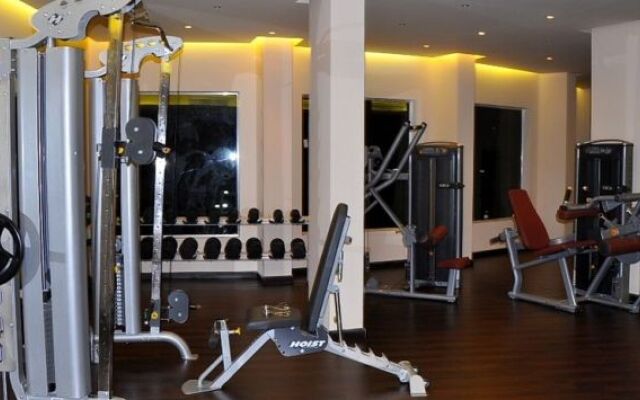 Golden 5 Sapphire Suites Hotel