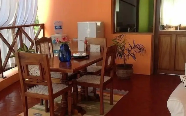 Samawati Conservancy Guest House