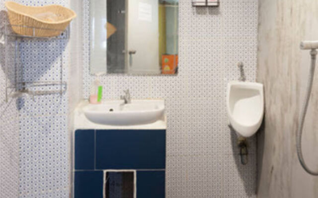 Buri Hotel and Hostel