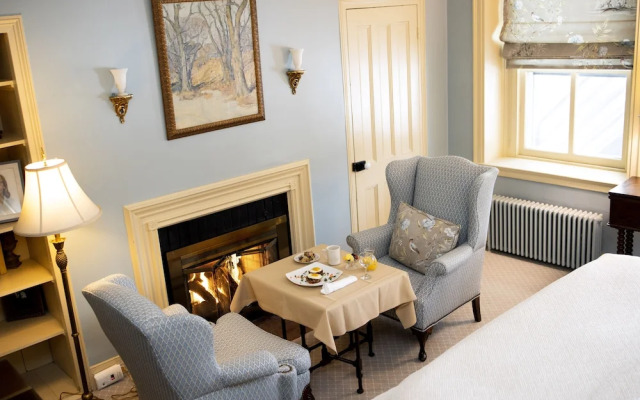 Woolverton Inn
