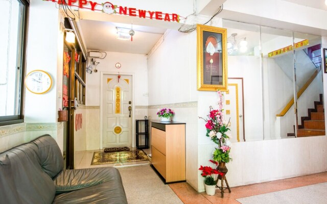 Oyo 425 Gedkanok Apartment