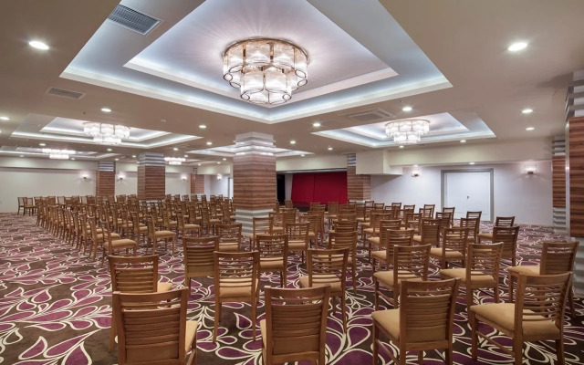 Royal Garden Beach Hotel - All Inclusive