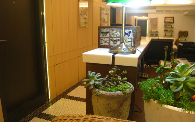 Formosa Boulevard Station Garden Hotel