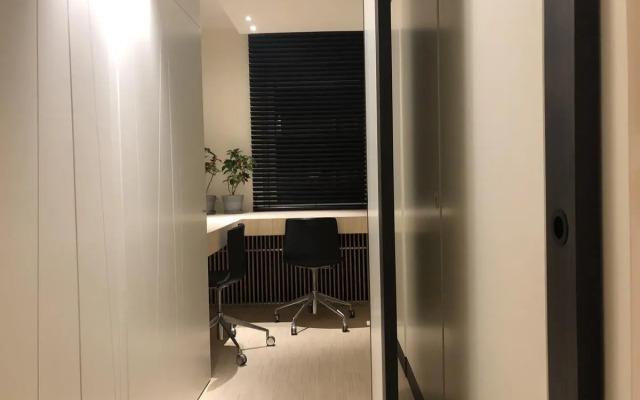 Desk Till Dawn
