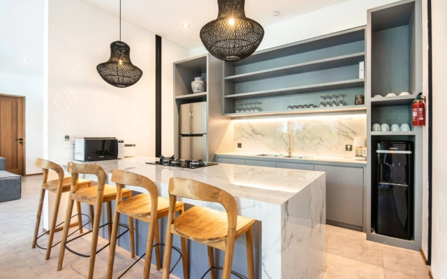 New 5BR Villa Canggu 200m to Beach