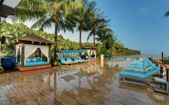 Mayfair Hideaway Spa Resort