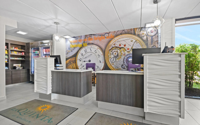 La Quinta Inn & Suites by Wyndham Sturbridge