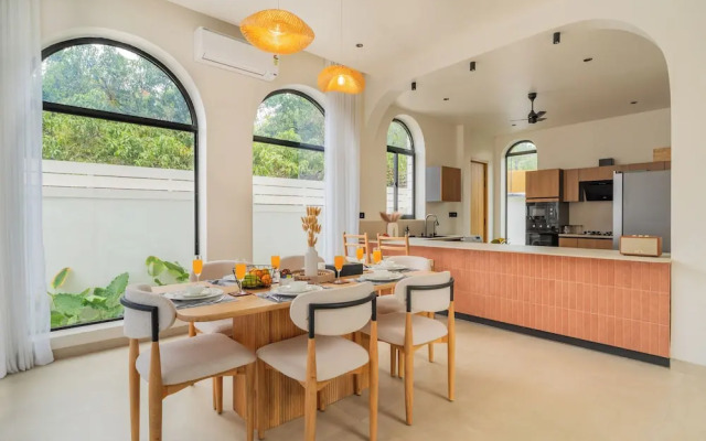 ELIVAAS Ekam | Luxe 4 BHK Villa With Pvt Pool & Patio