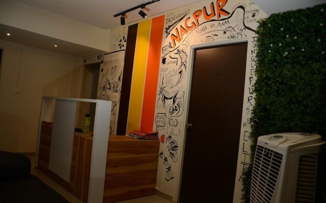 Elita Rooms