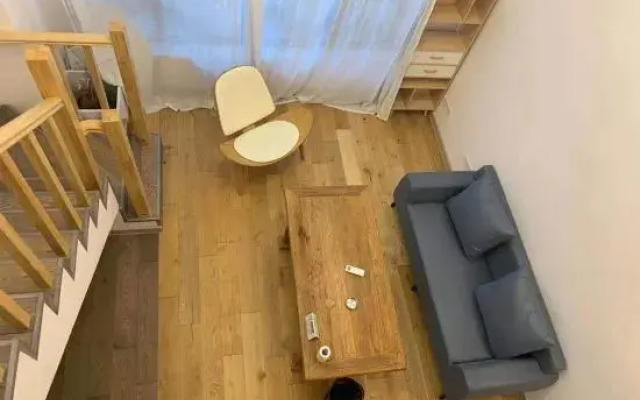 Su·Yijing Light Luxury Apartment (Fufu Road Branch)