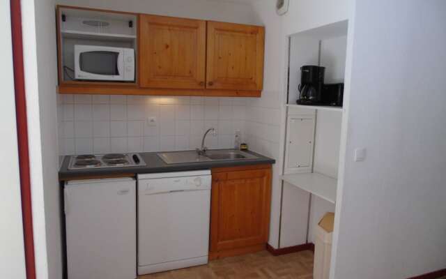 Lou Services Apartment CB67 LSI 001