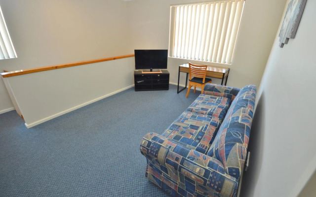 Blue Ocean Villa 7 - Kalbarri WA