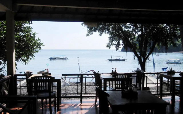 Galang Kangin Bungalows 2