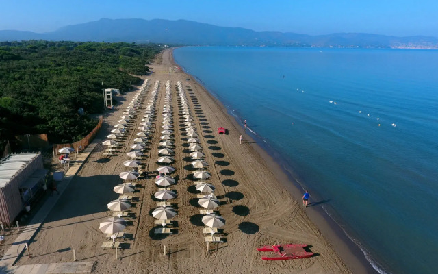 Club Del Sole Orbetello Family Collection