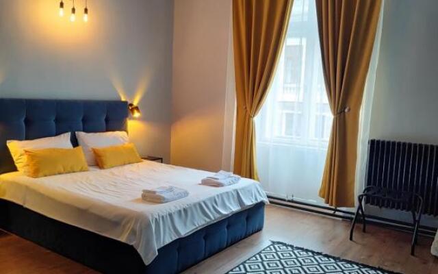 Unique studio apartment in city center