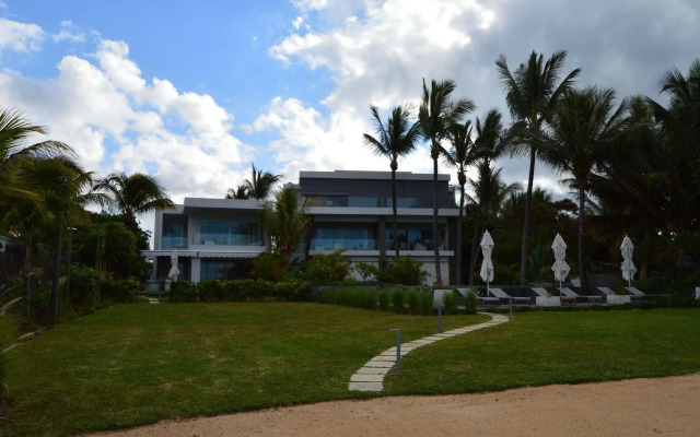 Rive Bleue Luxury Apartments