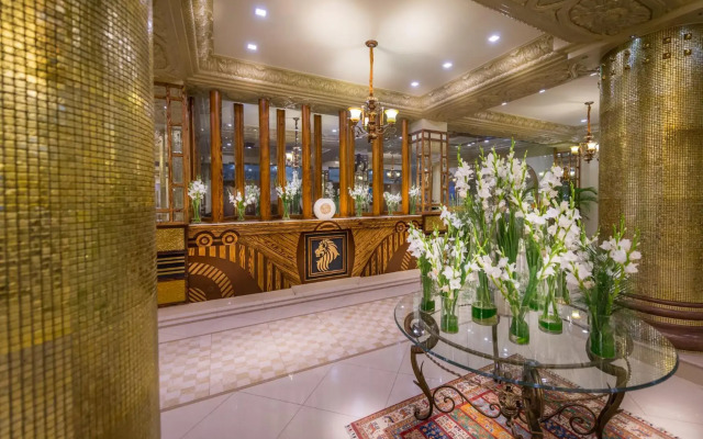 Luxus Grand Hotel