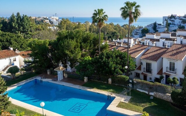 Townhouse with sea view in Torrequebrada