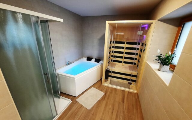 Apartments Hlapi with SPA