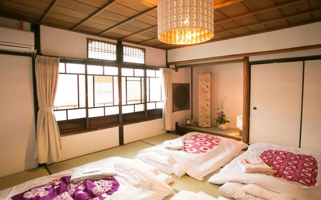 Guesthouse Hana Nishijin