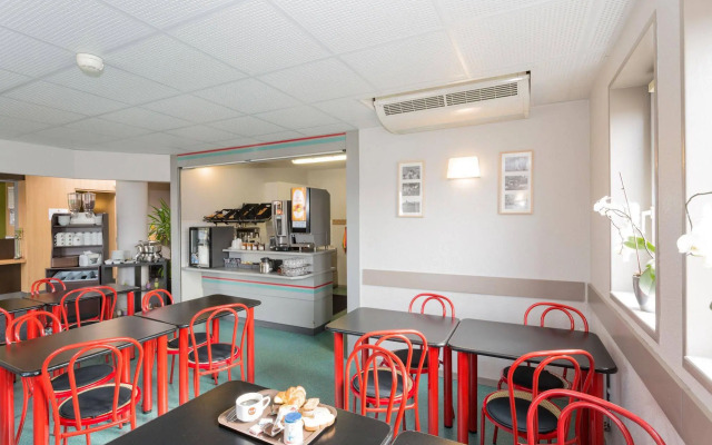 B&B HOTEL Strasbourg Nord Artisans