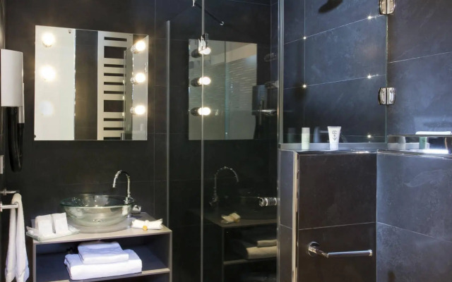 Lyric Hotel Paris