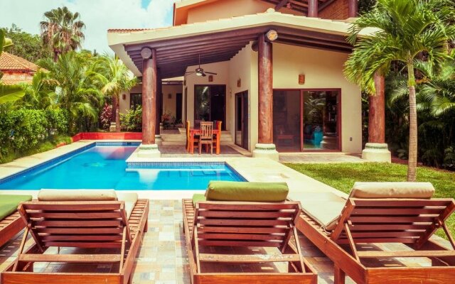 Casa Dos Papagayos