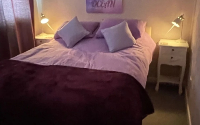 Chalet No 30 - Holiday Home From Home!
