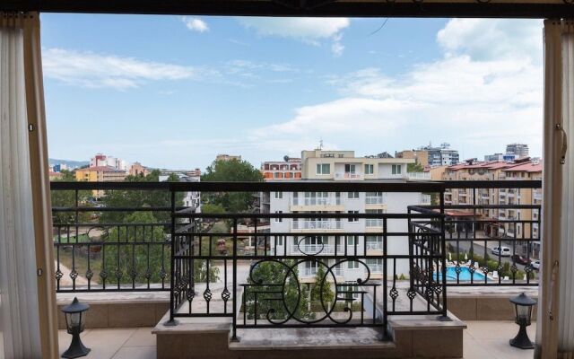 Two Bedroom Apartment with Large Balcony