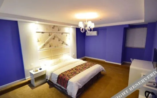 Haotianlai Chain Hotel (Wuhan Sports Center)
