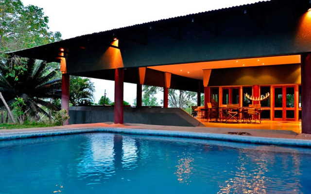 Tingala Lodge