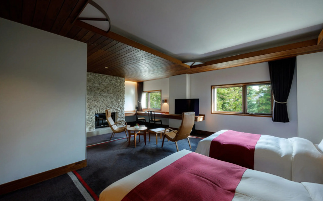 Hotel Chourakukan