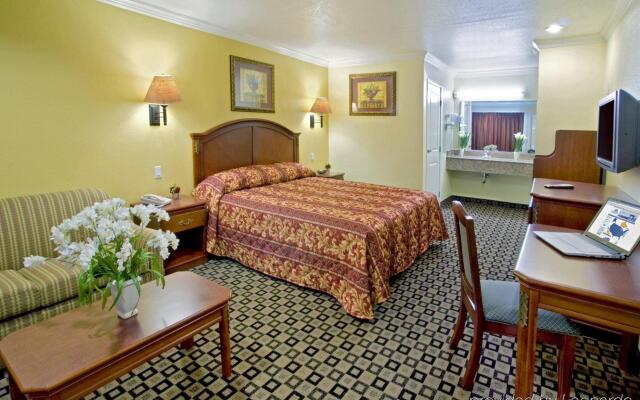 Americas Best Value Inn & Suites San Bernardino