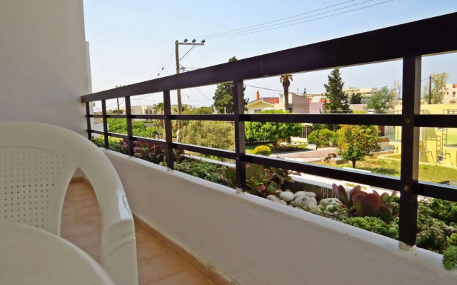Debby Hotel Apartments