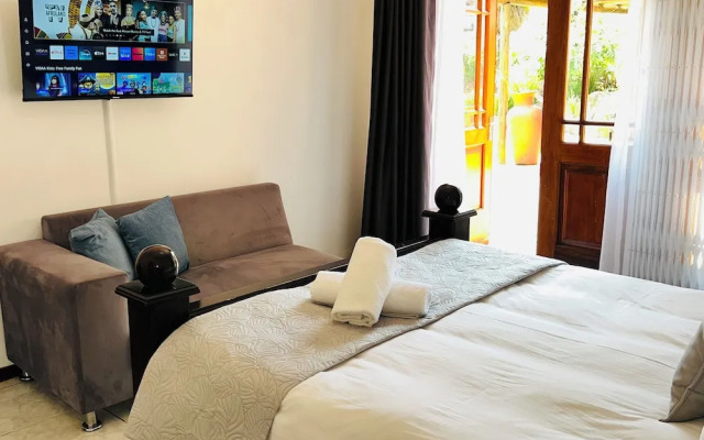 Map's View Guesthouse