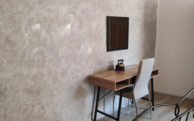 Apartment Carera 1900