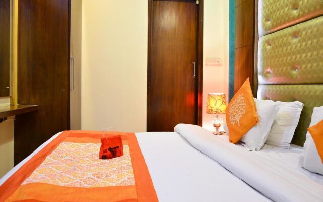 Oyo Capital O 11357 Hotel benz international