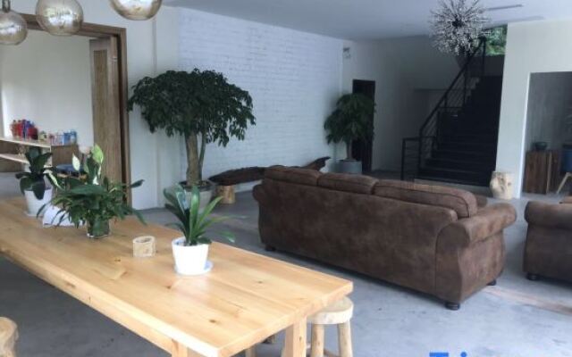 Yunqi Longshan Hostel