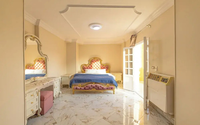 Sankara Pyramids Hotel